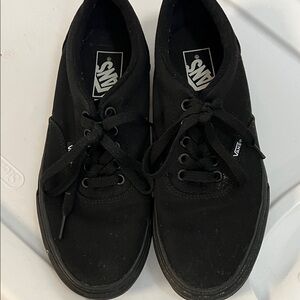 Vans Classic Black Lace-Up Shoes